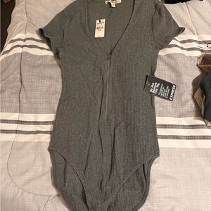 Express Heather Gray Ribbed Top